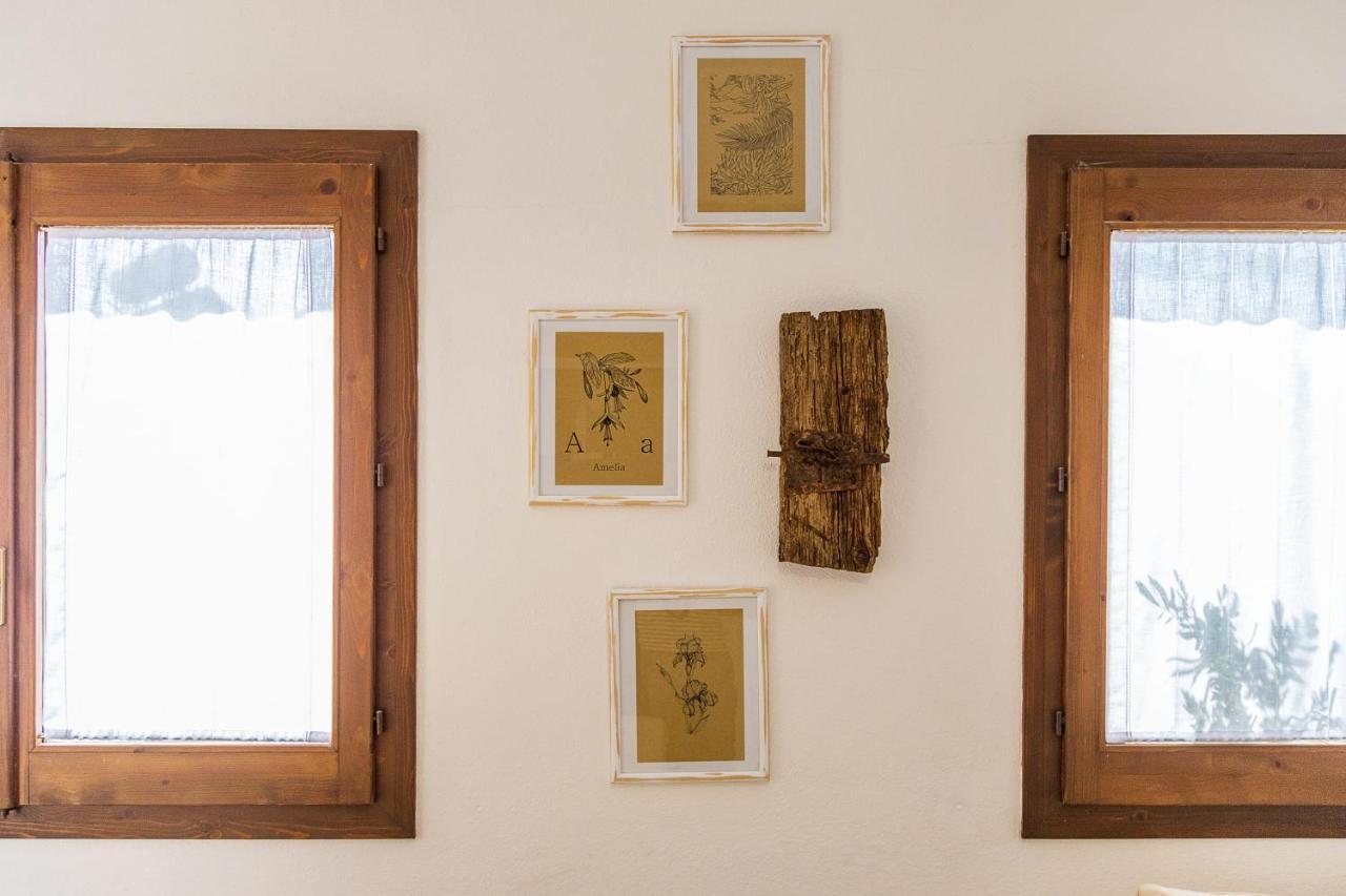 Casa Amelia Sul Mare Apartment ซานตามาเรีย นาวาร์เรเซ ภายนอก รูปภาพ